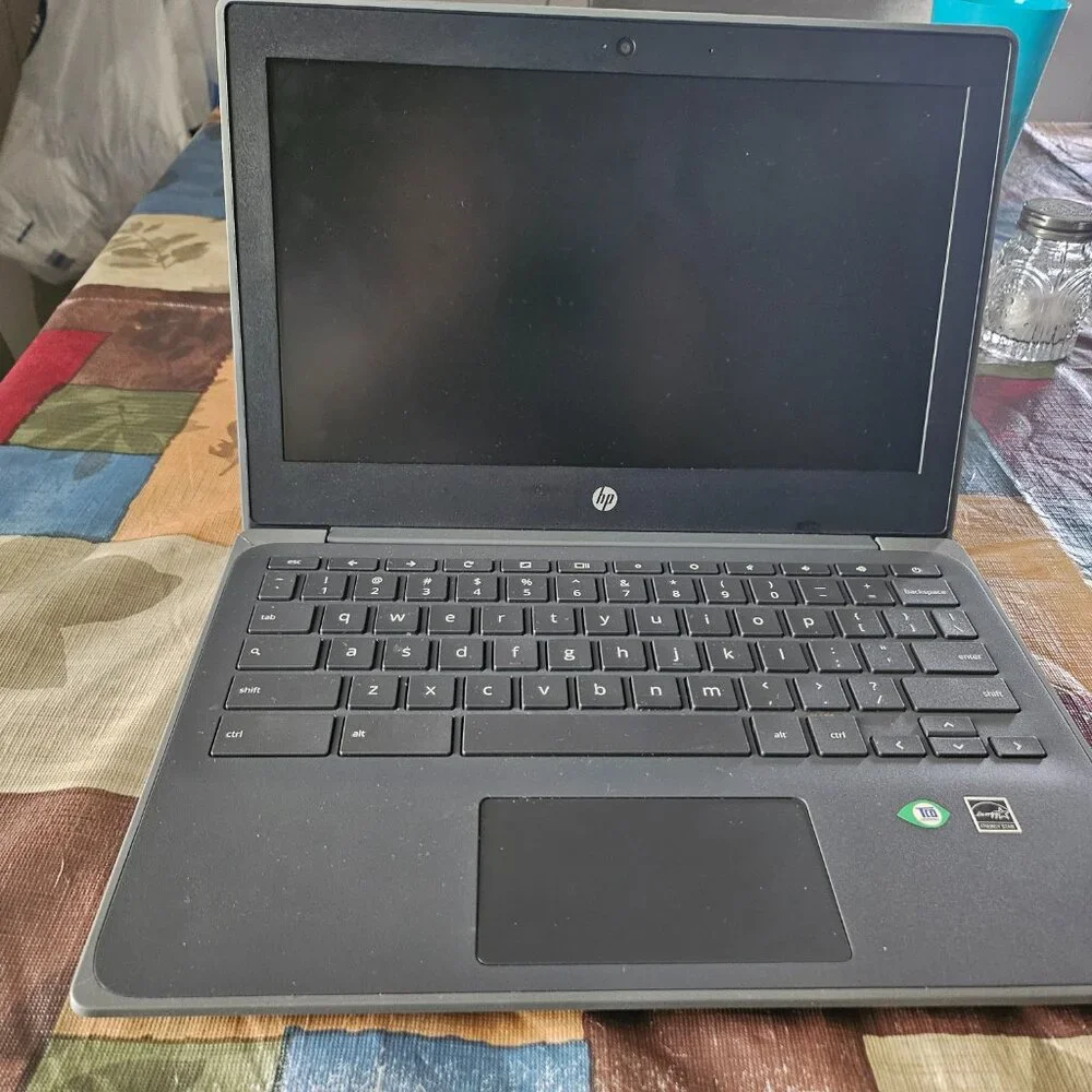 Gently used HP mini laptop